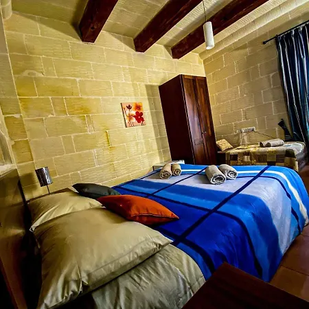 Bed & Breakfast Serenity *