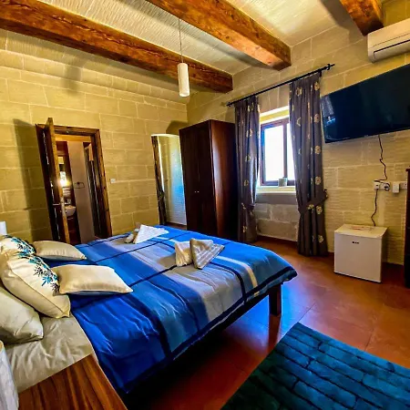 Bed & Breakfast Serenity *